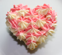 Valentine cake ideas, delicious recipes and decorating tips